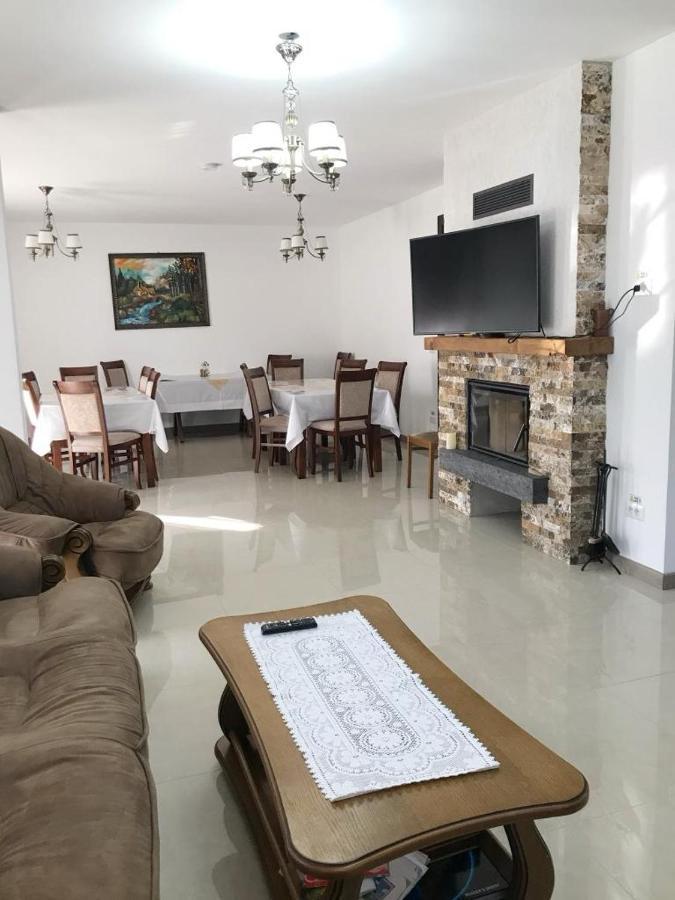 Pensiunea Armonia Văleni Extérieur photo